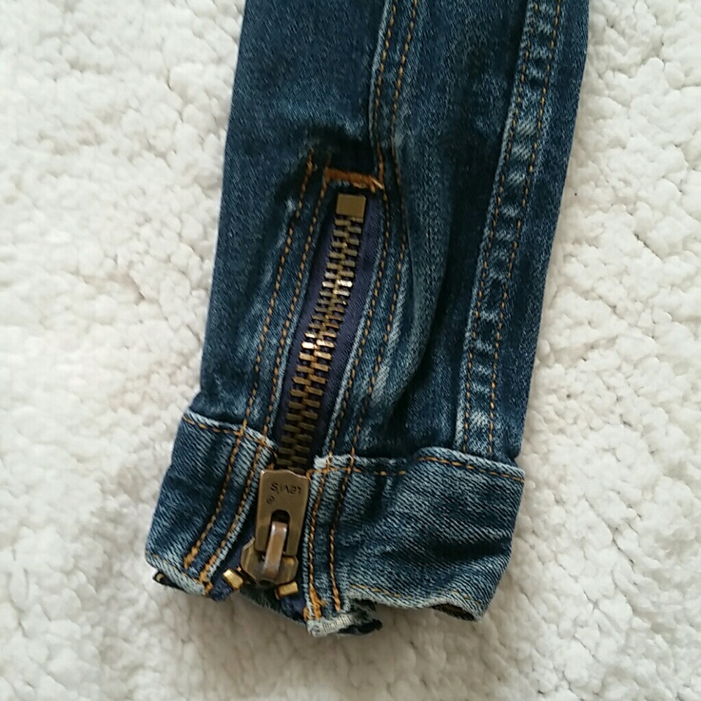 Levi Jean Jacket Size Small (JR) - Picture 4 of 8